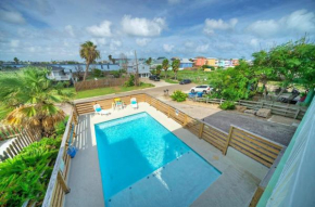 Sun Beach by AvantStay Private Pool Near Beach